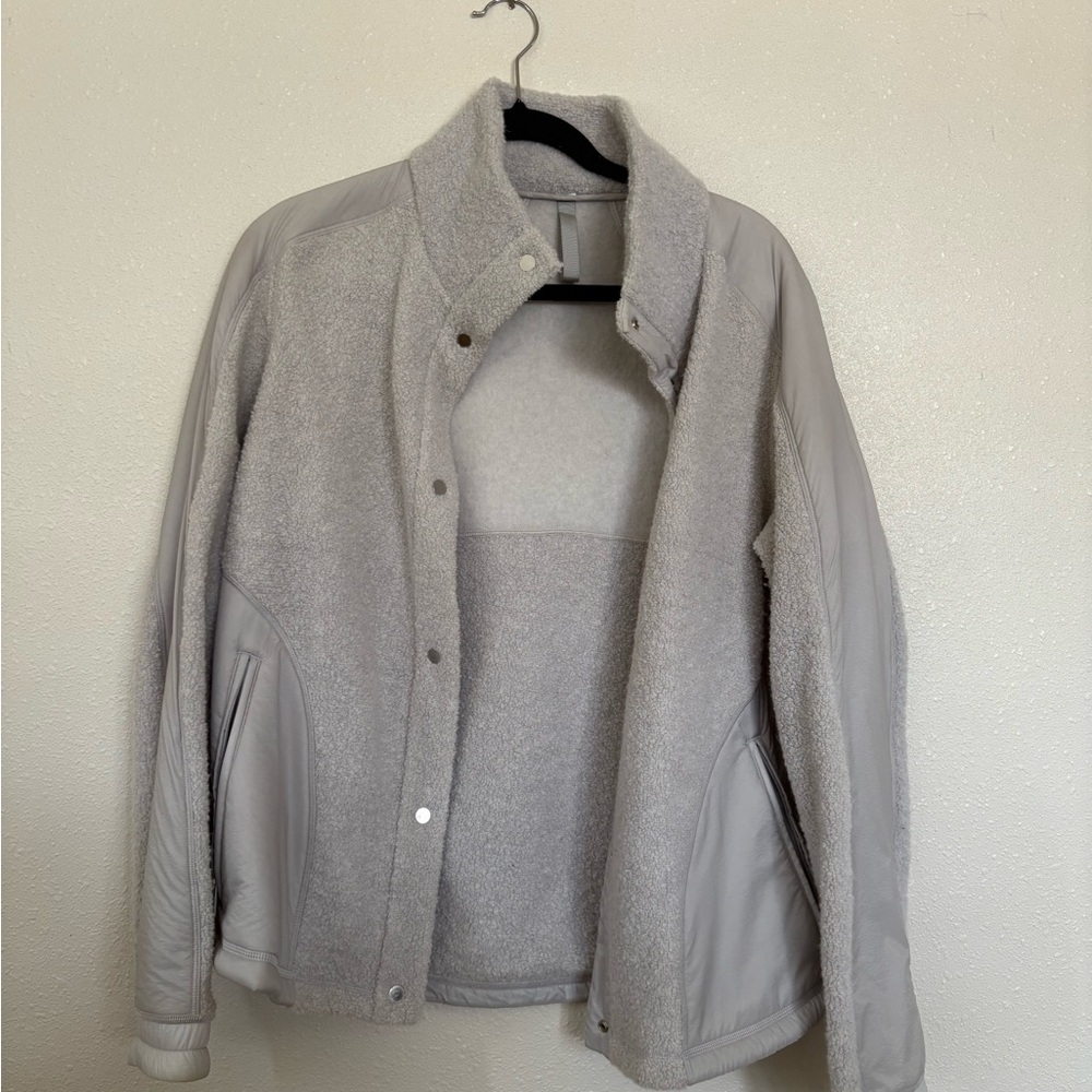 Lululemon Gray Fleece-Lined Jacket